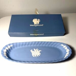 Wedgwood Fluted Jasper Oval Mint Tray in Blue and White